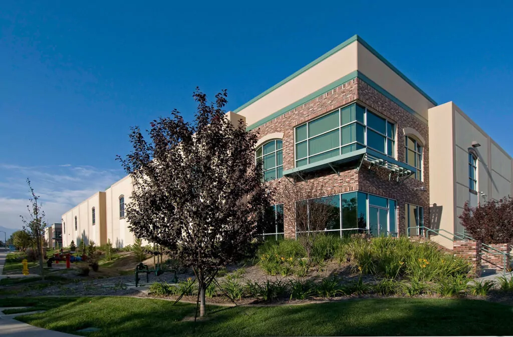 5th Street Business Center